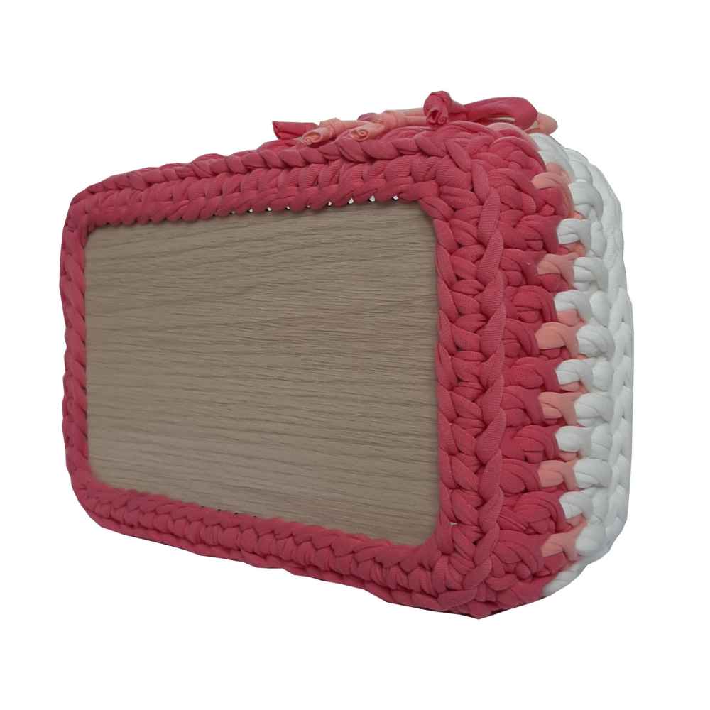 Panier de rangement en crochet rouge modèle Baran
