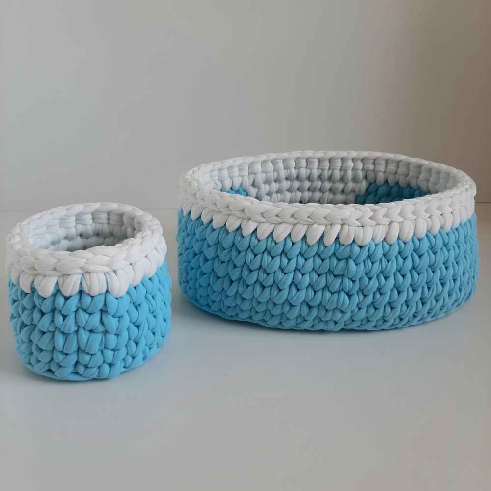 Ensemble de 2 paniers de rangement en crochet modèle Dina