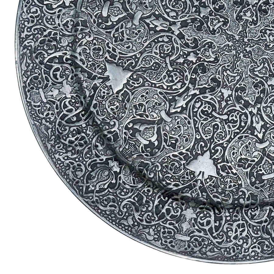 Plateau en cuivre décoratif gravé à la main avec art artisanal persan Eslimi