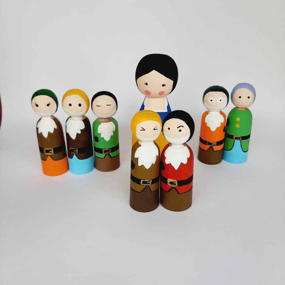 Poupées en Bois au Crochet Fait Main – Blanche-Neige | Jouets en Bois de Contes de Fées