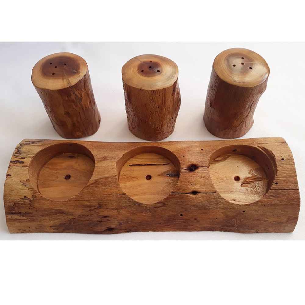 Ensemble de salières et poivrières en bois Yalda
