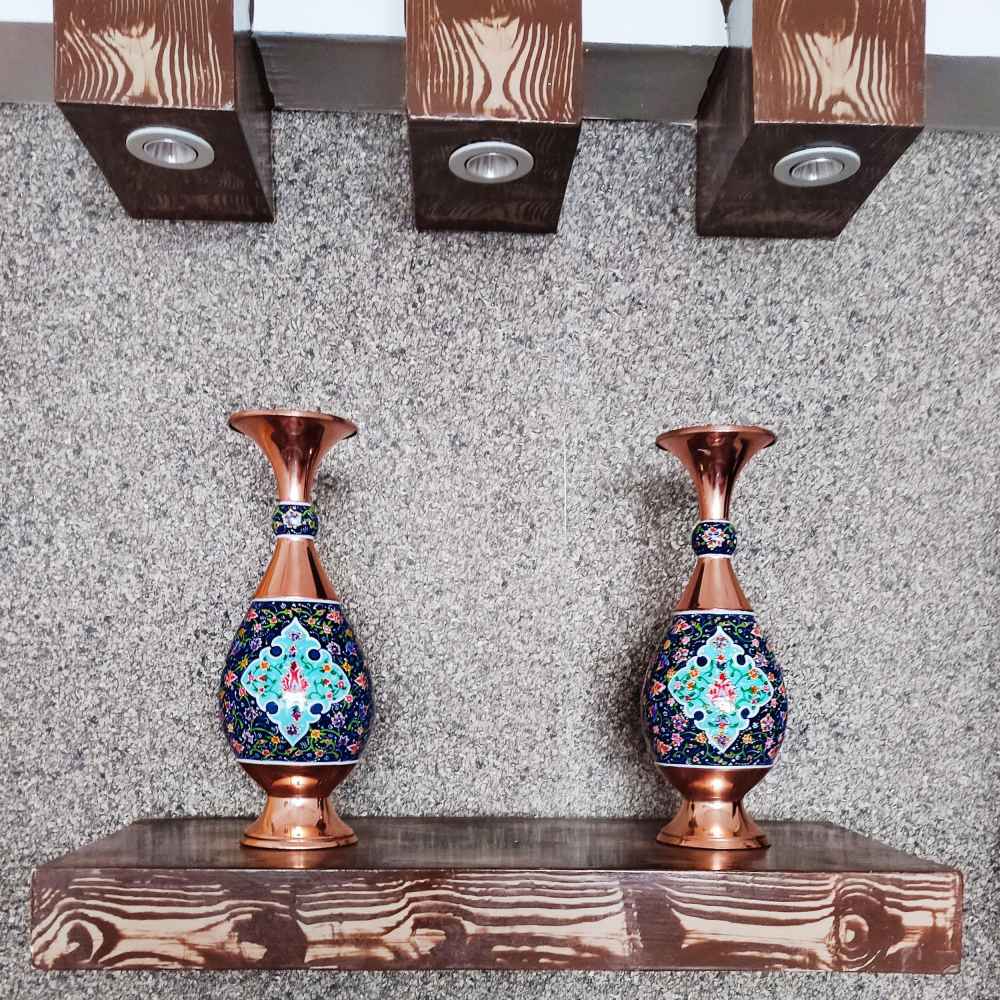 Vase en cuivre décoratif peint à la main avec émail Minakari persan Homa