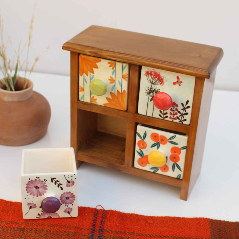 Commode en bois avec 4 tiroirs en céramique fabriquée à la main