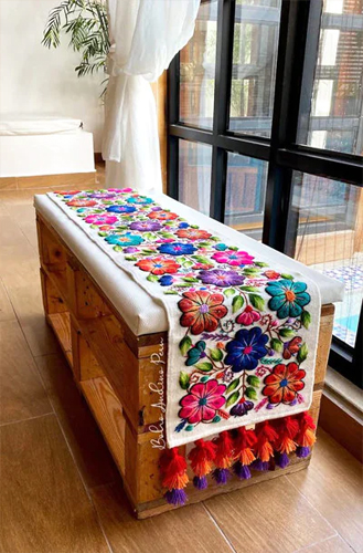 Achetez des travaux de broderie