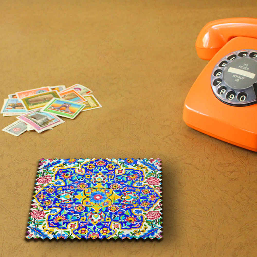 Ensemble de Dessous de Verre et Support avec Motif Artistique d’Inspiration Persane Saleh