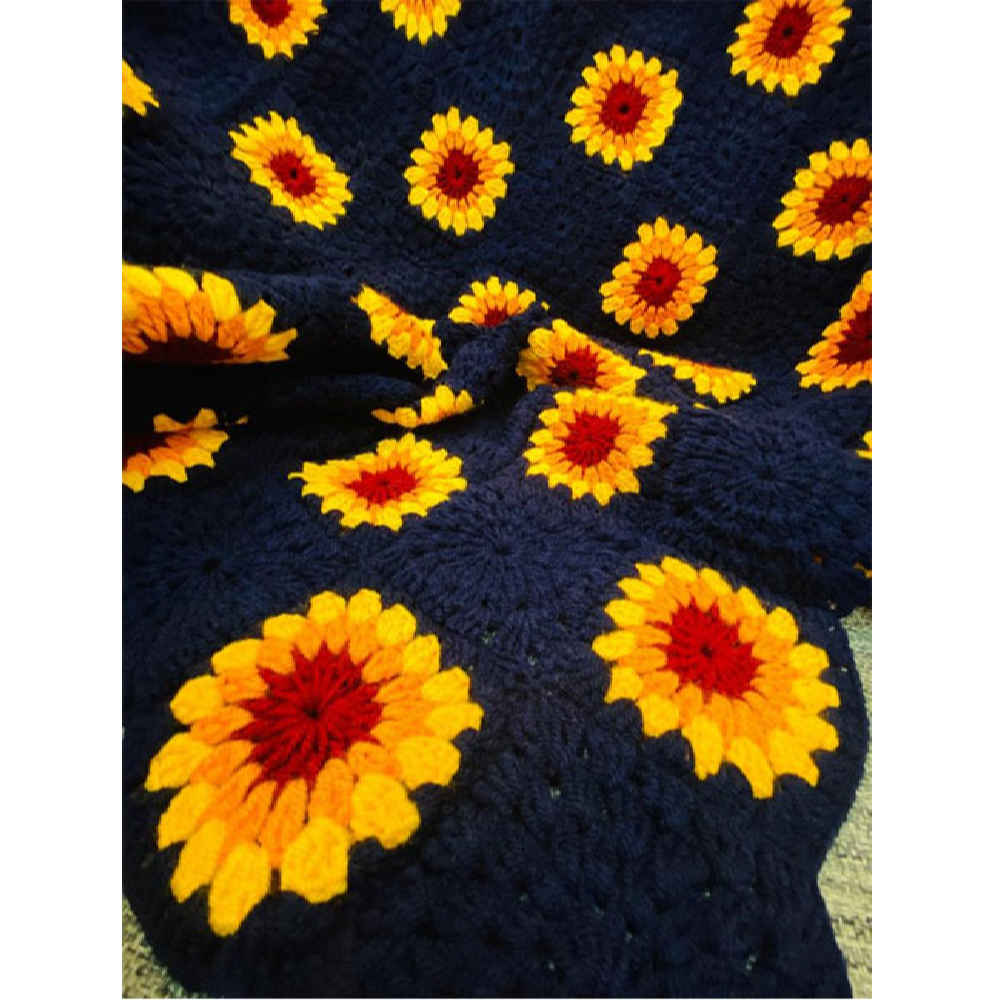 Plaid au Crochet pour Canapé et Lit Motif Bohème à Carreaux Fleur