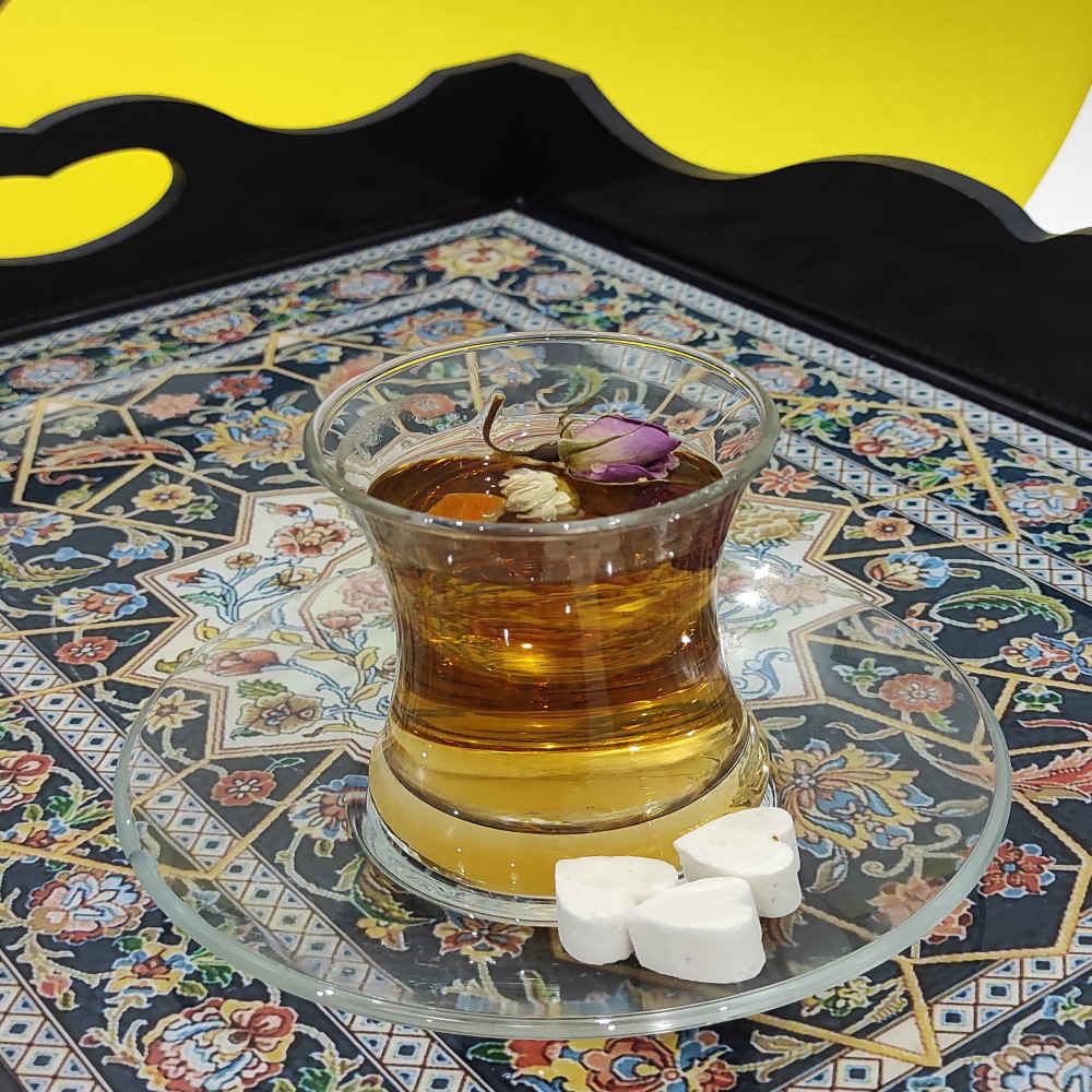 Plateau Farsh avec motif persan – Élégant et fonctionnel