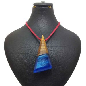 Collier Bois & Résine Artisanal Style Audacieux Tiare