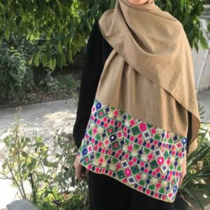 Châle Baloutche Brodé pour Femme Farimah