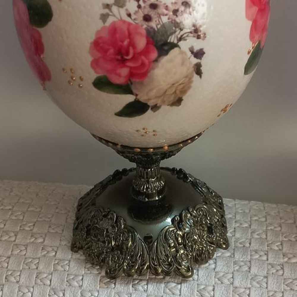 Œuf d’autruche décoratif persan peint à la main – Gol
