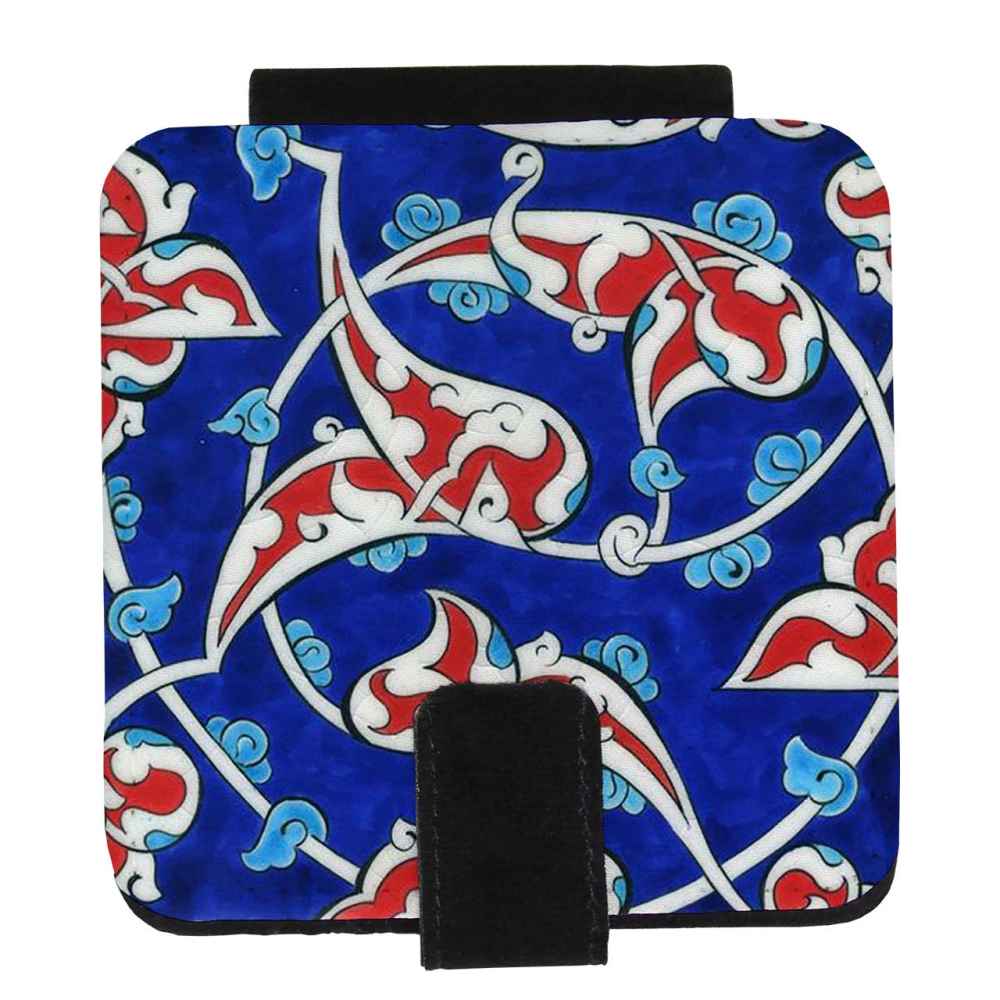 Miroir de poche avec motif de carreaux inspiré de la Perse