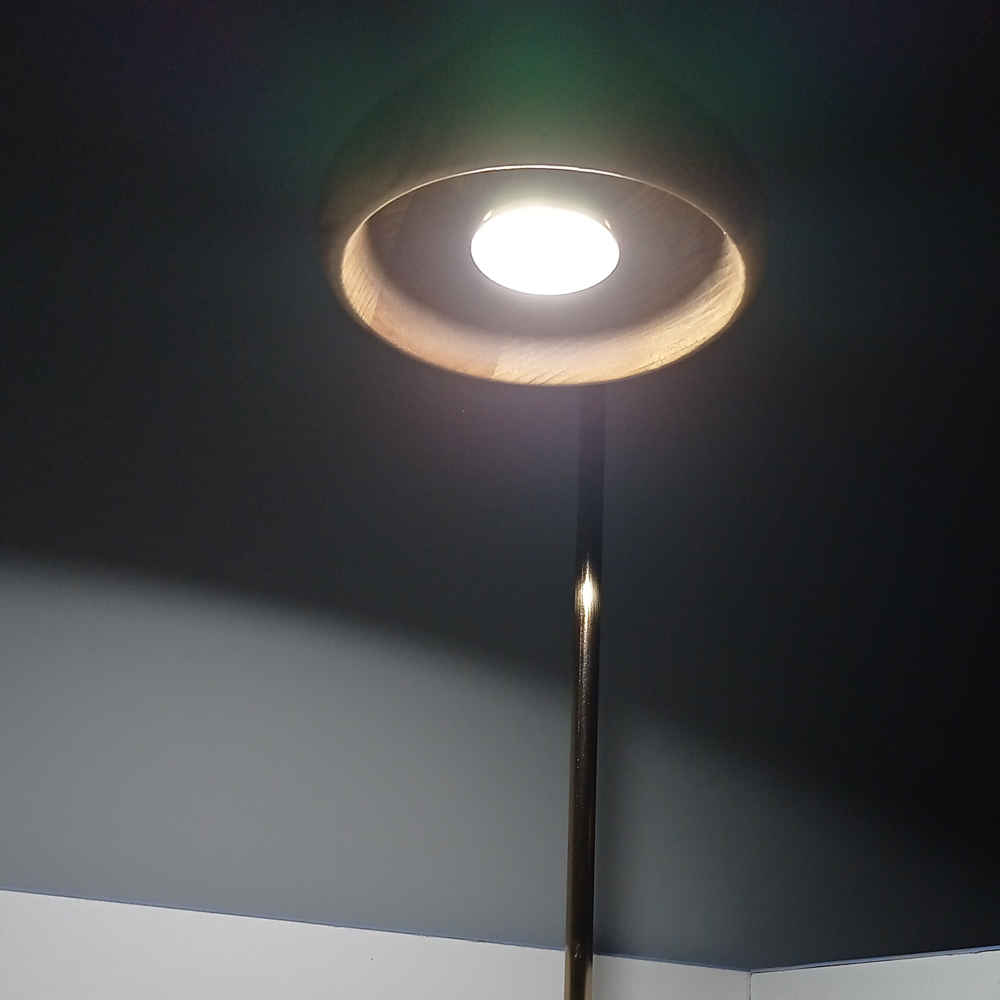 Lampe de bureau réglable en bois – Fabriquée à la main Luna