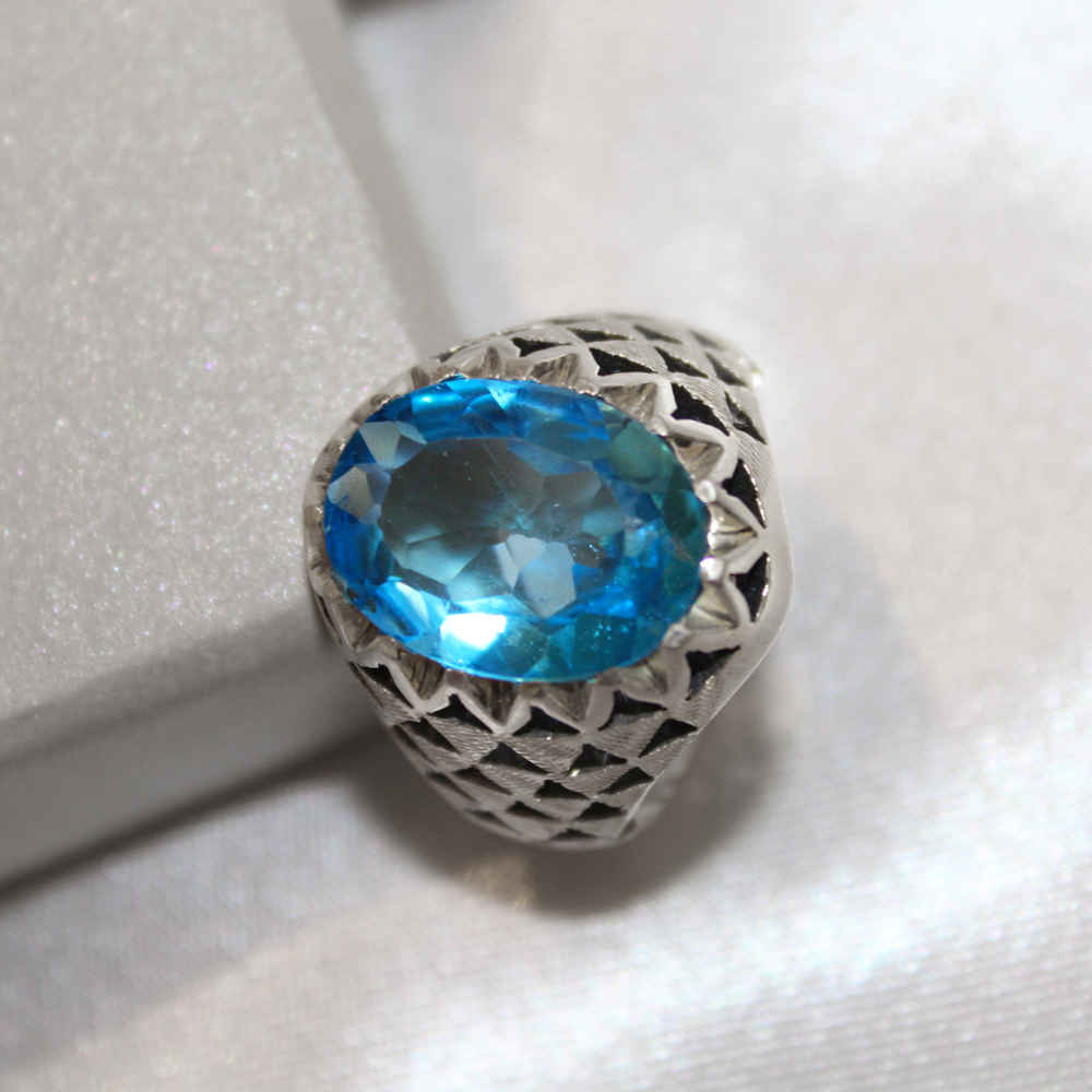 Bague en argent Topaze Bleue persane pour homme Musa