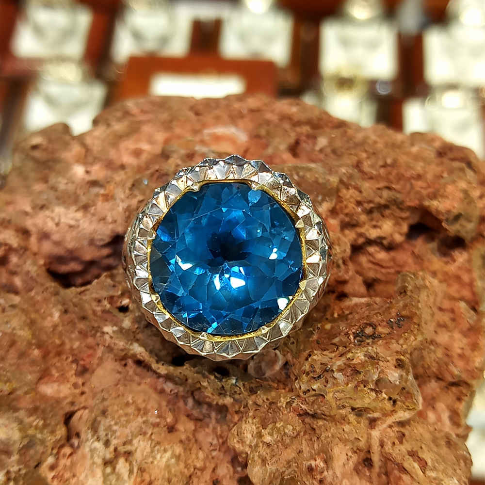Bague en argent Topaze Bleue persane pour homme Suisse