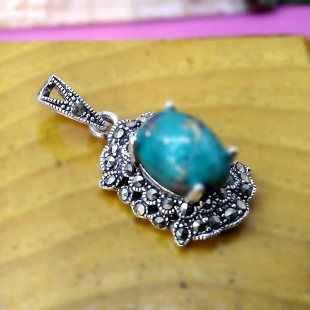 Pendentif en argent persan avec pierre précieuse Turquoise Elen