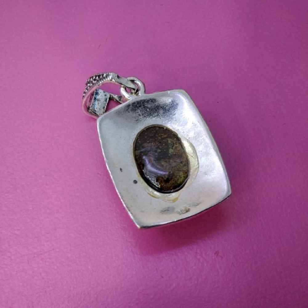 Pendentif en argent persan avec pierre précieuse Turquoise Saman