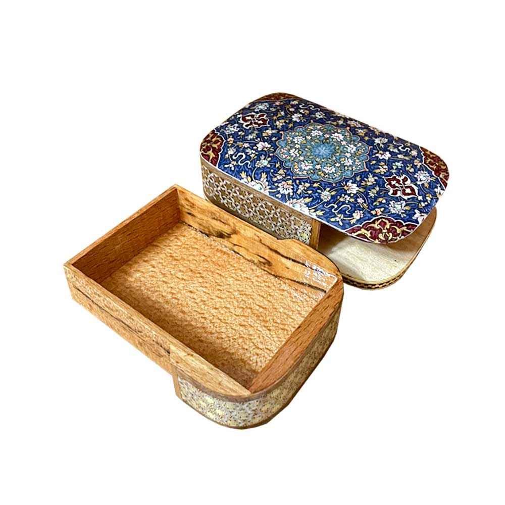 Here is the title without bold: Boîte de cartes à jouer en bois persan – Décoration émaillée Khatam