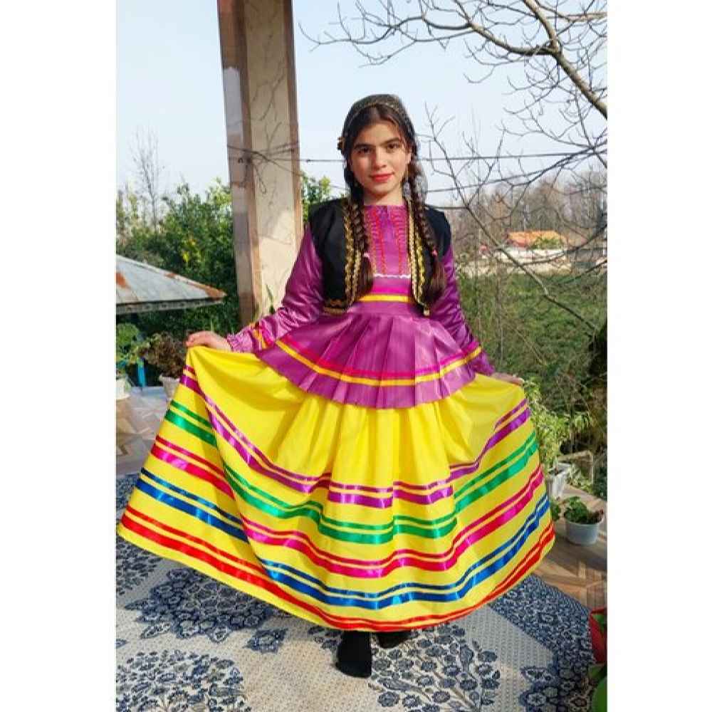 Ensemble de Vêtements Traditionnels Gilaki pour Filles Perses