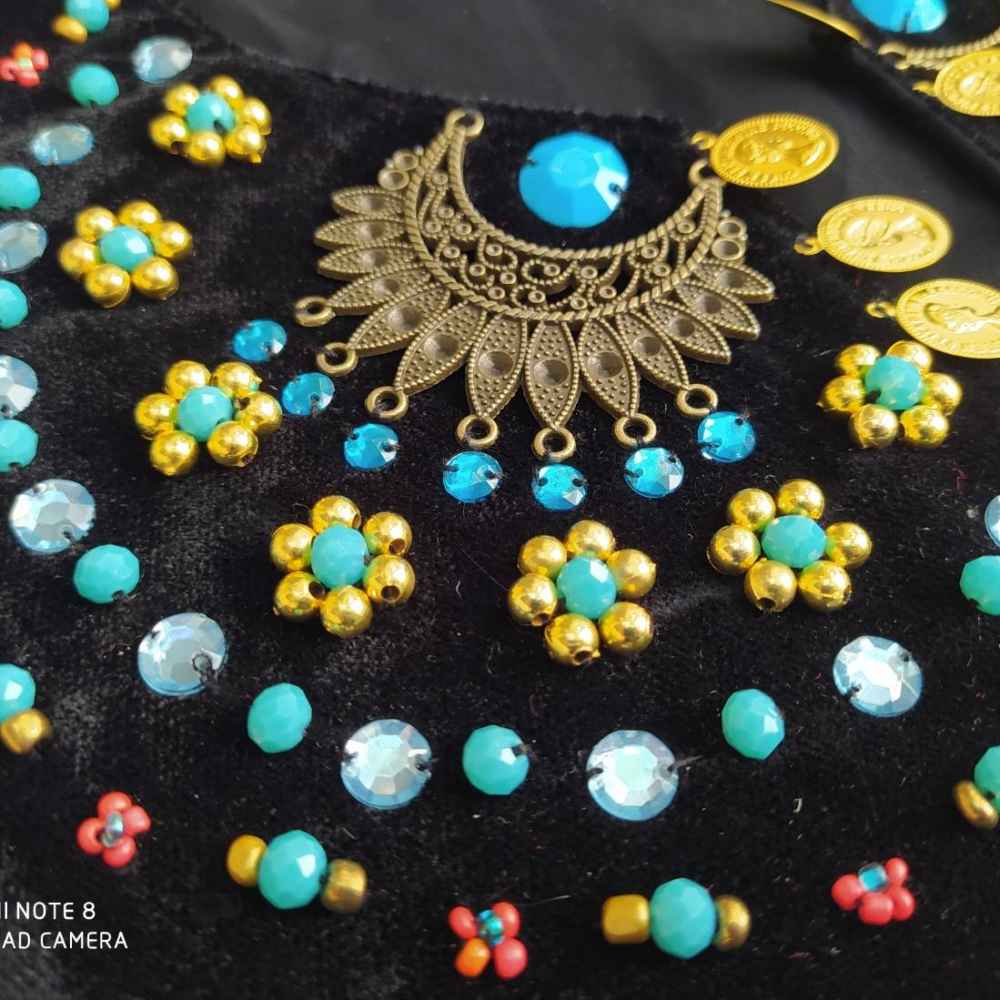 Gilet persan tissé à la main modèle Khorshid