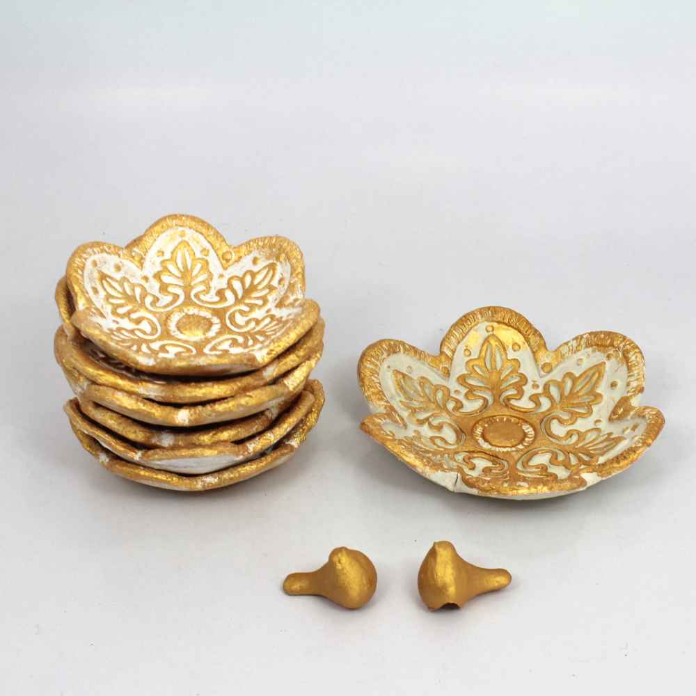 Set de plats Haftseen en céramique adapté pour la célébration de Nowruz Nakhl