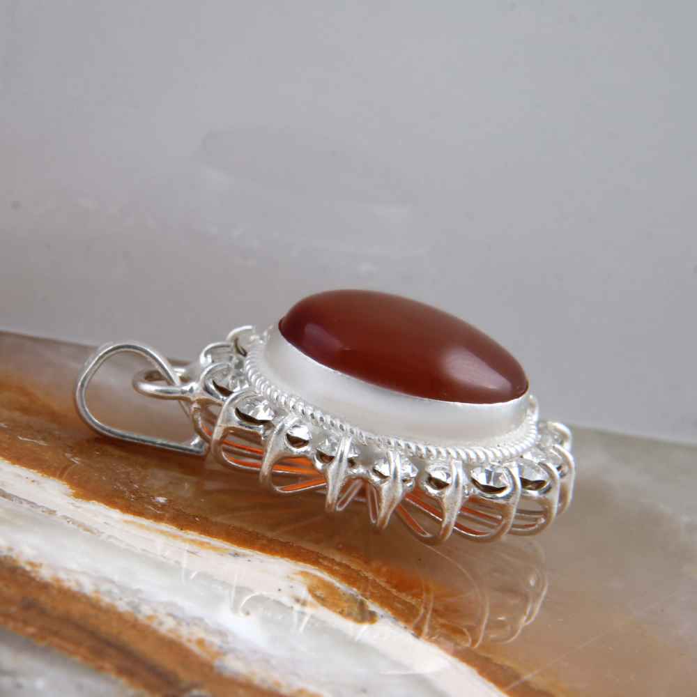 Pendentif en argent persan style classique avec pierre précieuse Aqeeq yéménite Sima