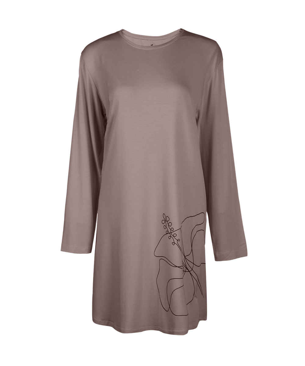 Modèle de robe féminine Narbon