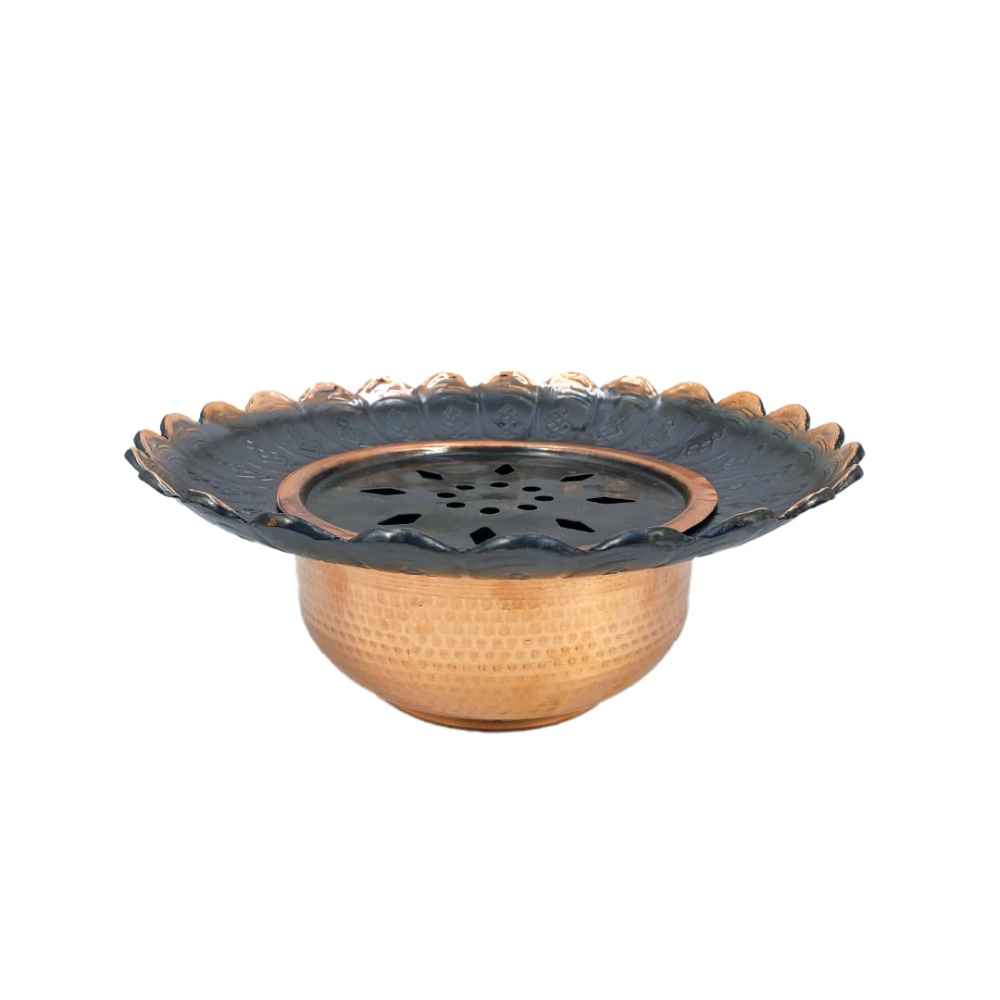 Aftabeh décoratif en cuivre persan avec bassin de lavage