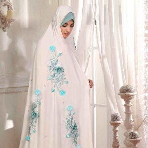 Iranian Bride’s Wedding Tchador Model Sara