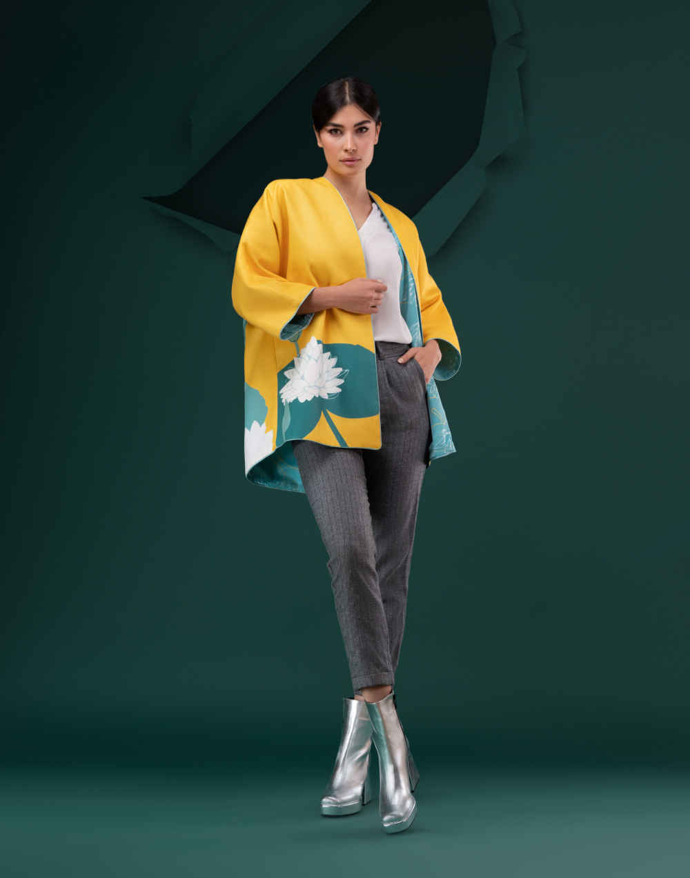 Manteau persan modèle Lotus