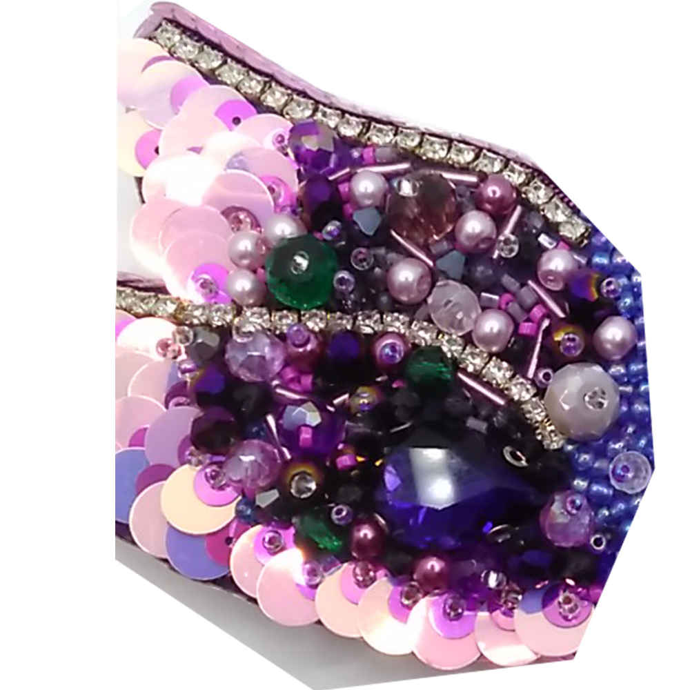 Épinglette féminine perles – Design Oiseau