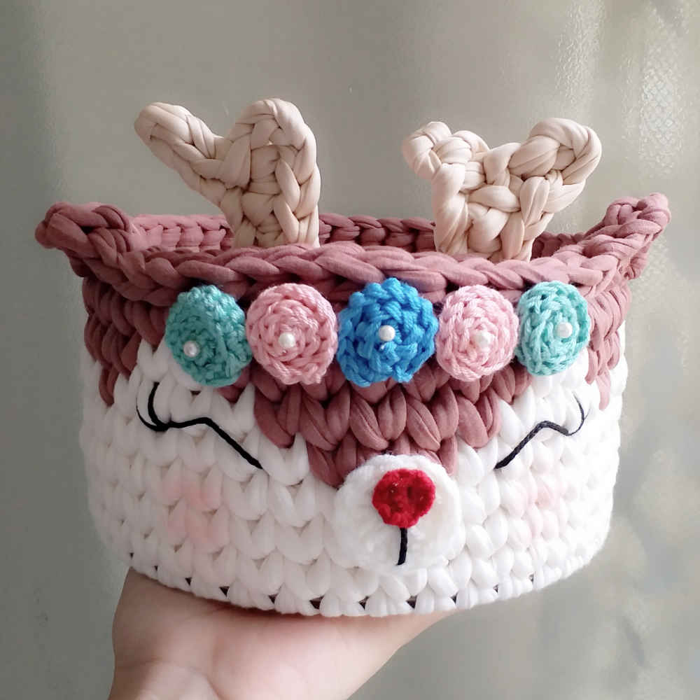 Panier de rangement en crochet modèle Ahoo (Cerf)