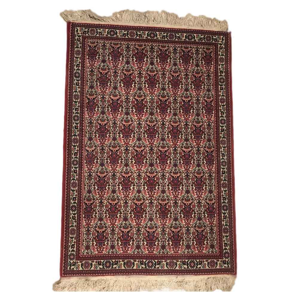 Tapis en laine persan noué à la main modèle Parmis