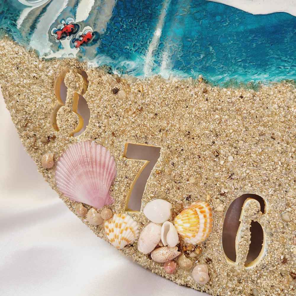 Horloge Murale en Résine Artisanale – Style Abstrait Darya