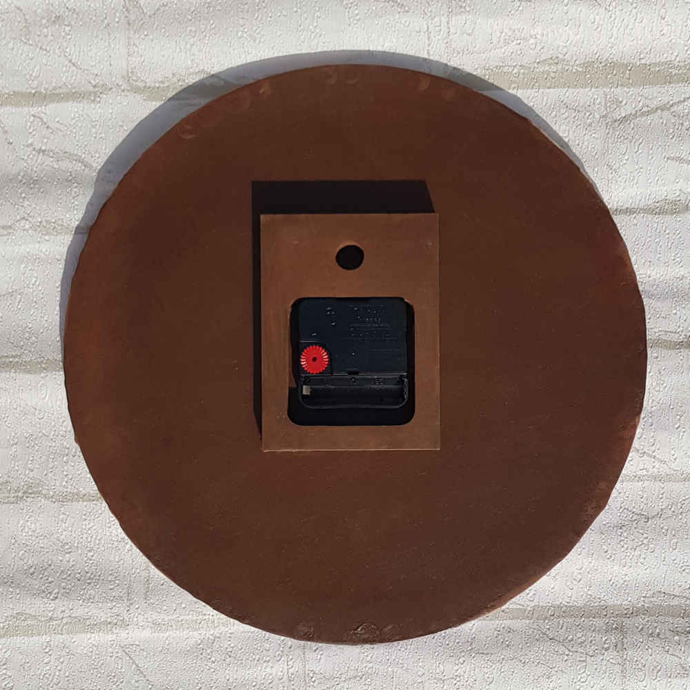 Horloge Murale en Résine Artisanale – Style Abstrait Hoora