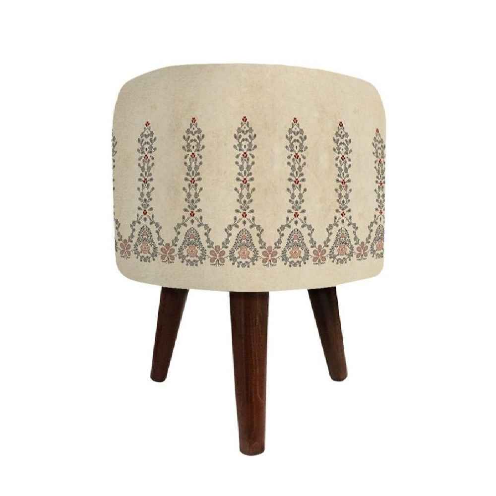 Pouf rond en velours avec pieds en bois inspiré de l'art persan crème Eslimi