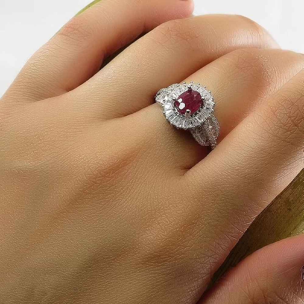 Bague de fiançailles en argent avec rubis rouge Bliss pour femmes Kiana Khatoon