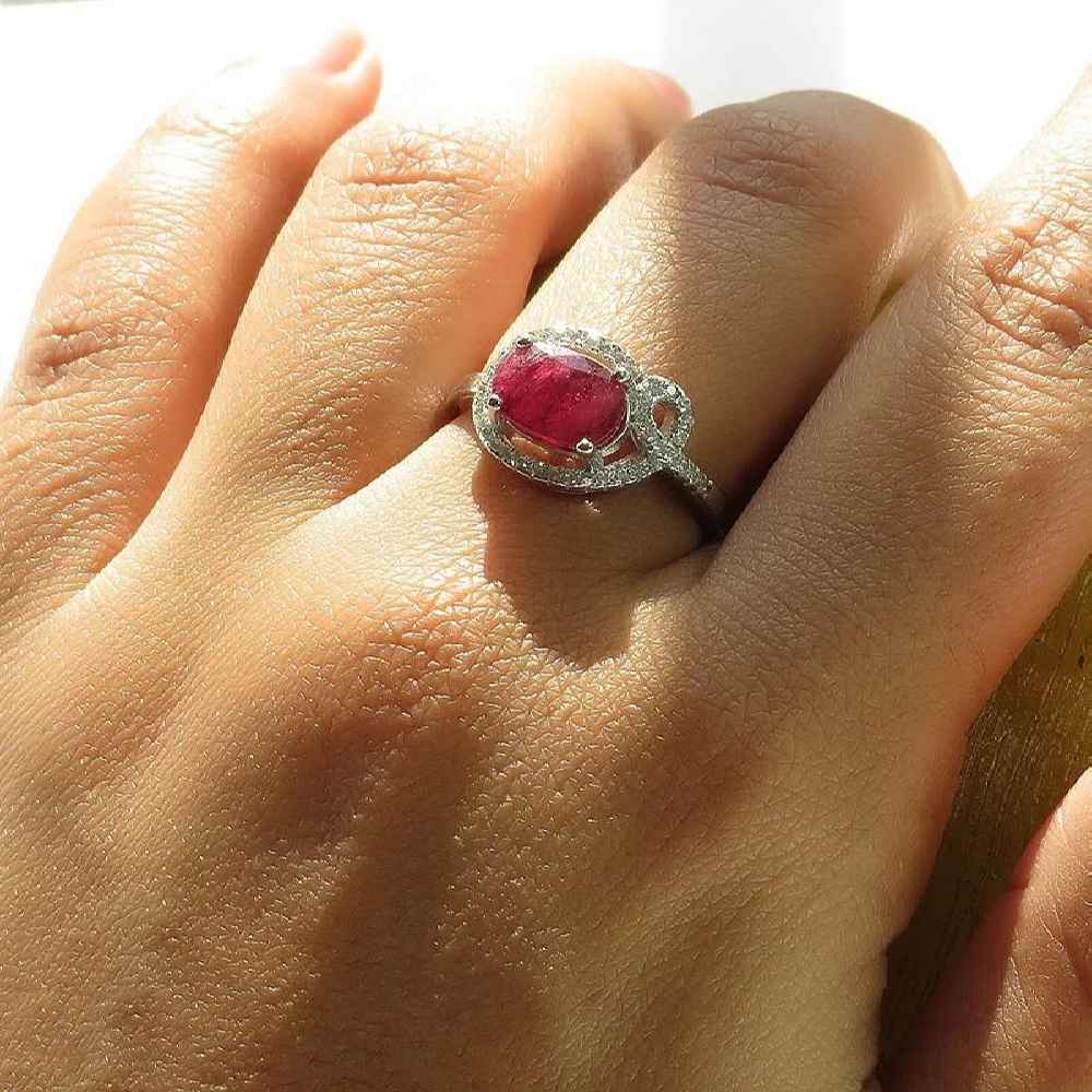 Bague de fiançailles en argent avec rubis rouge Bliss pour femmes Kiana Sarvenaz