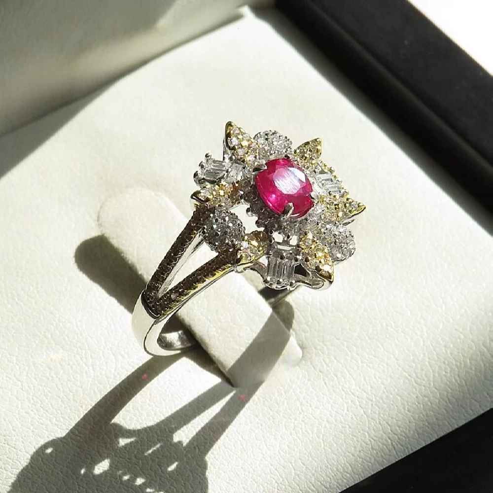 Bague de fiançailles en argent avec rubis rouge Bliss pour femmes Kiana Sorkhab