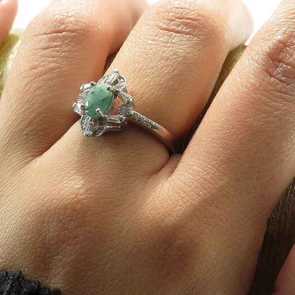 Bague en Argent avec Émeraude Verte pour Femme Fiançailles Nazgol