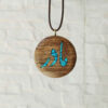 Collier pendentif en bois avec thème calligraphie persane Madar et turquoise
