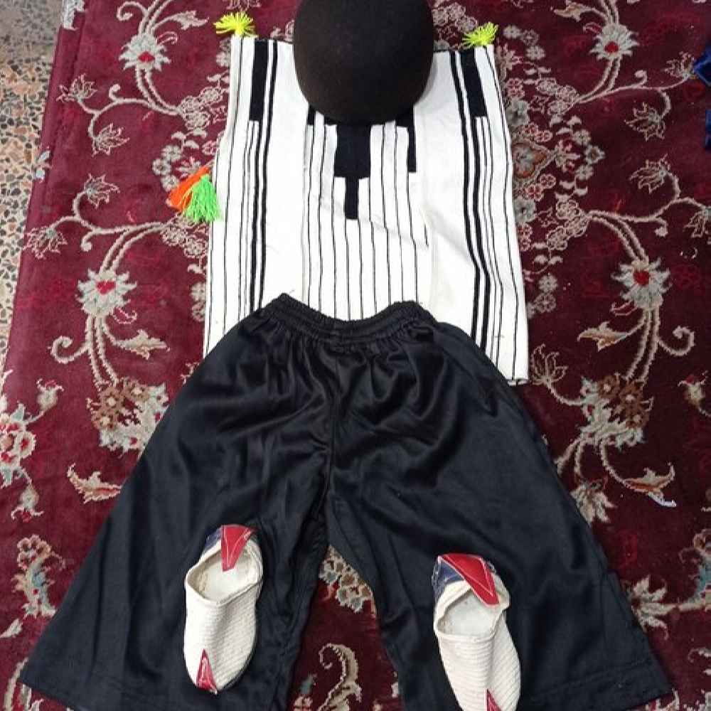 Ensemble de Vêtements Traditionnels Bakhtiari pour Enfants Perses