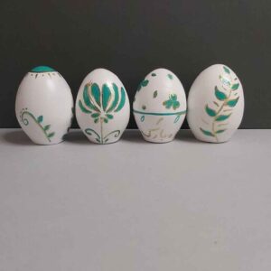 Œuf élégant en céramique pour Haftseen de Nowruz – Oiseau