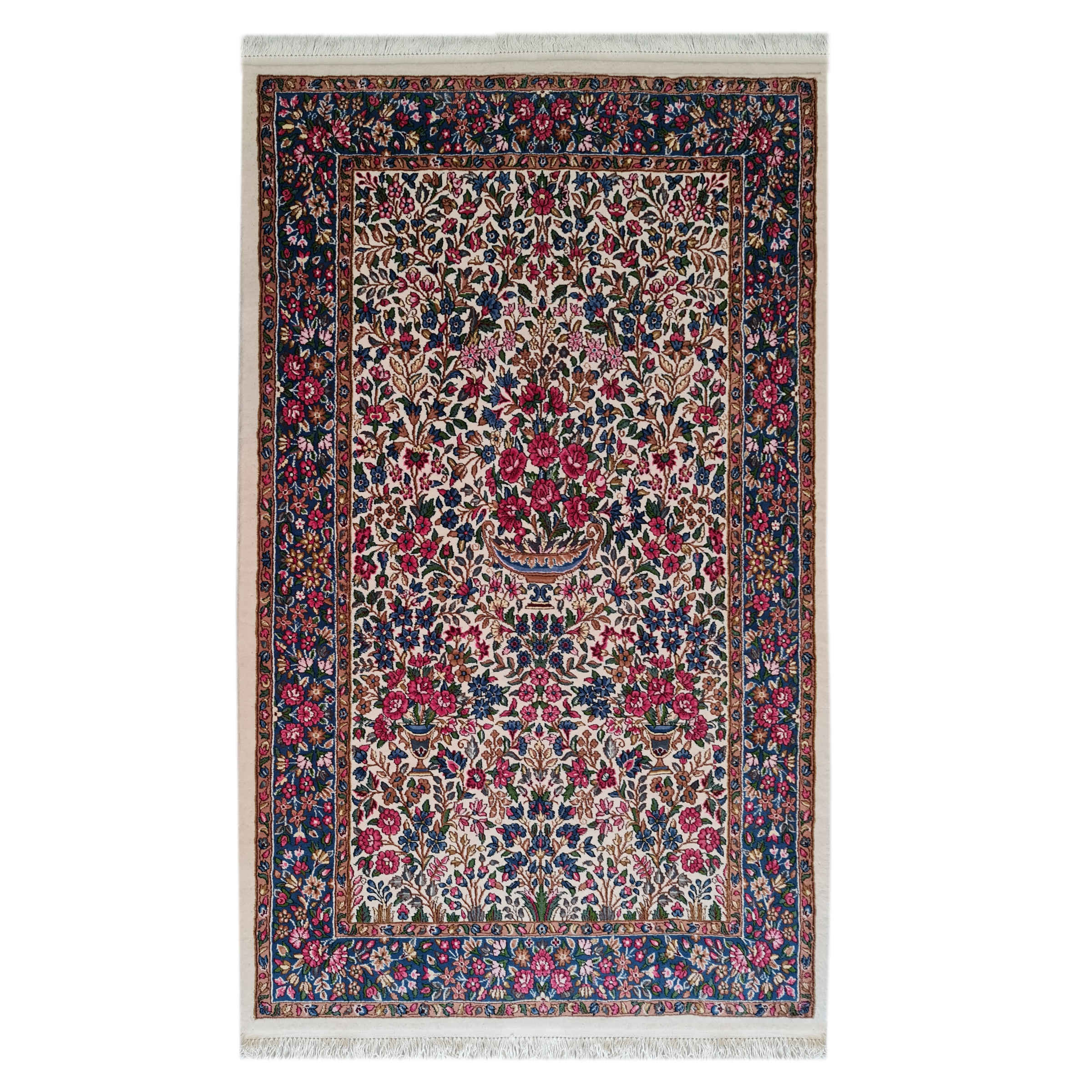 Tapis en laine persan noué à la main modèle Kiana