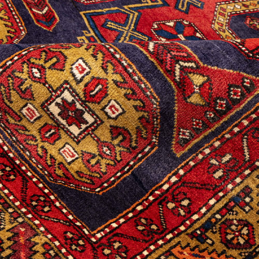 Tapis persan tribal vintage noué à la main modèle Negar