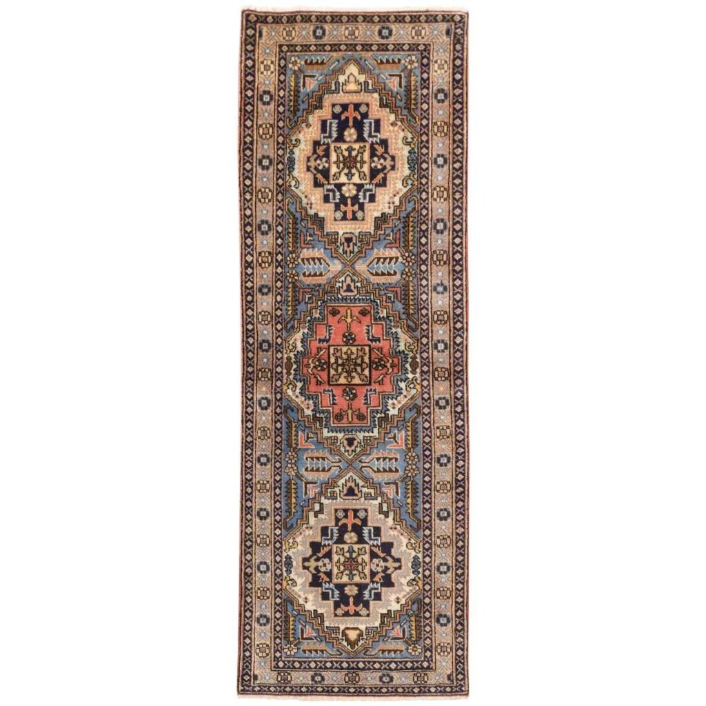 Tapis persan tribal vintage runner noué à la main modèle Sevin