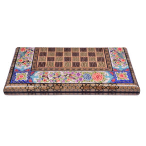 Plateau d’Échecs en Marqueterie Incrustée en Bois Persan Modèle Golban