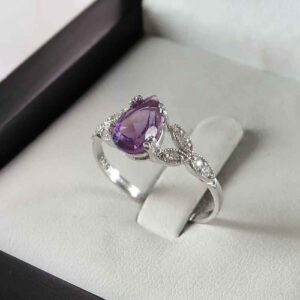 Bague en argent avec améthyste pour femmes Nazanin