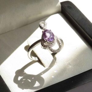 Bague en argent avec améthyste pour femmes
