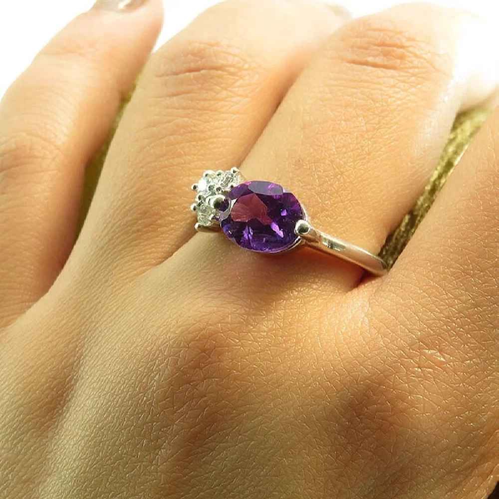 Bague en argent avec améthyste pour femmes Mehrnaz