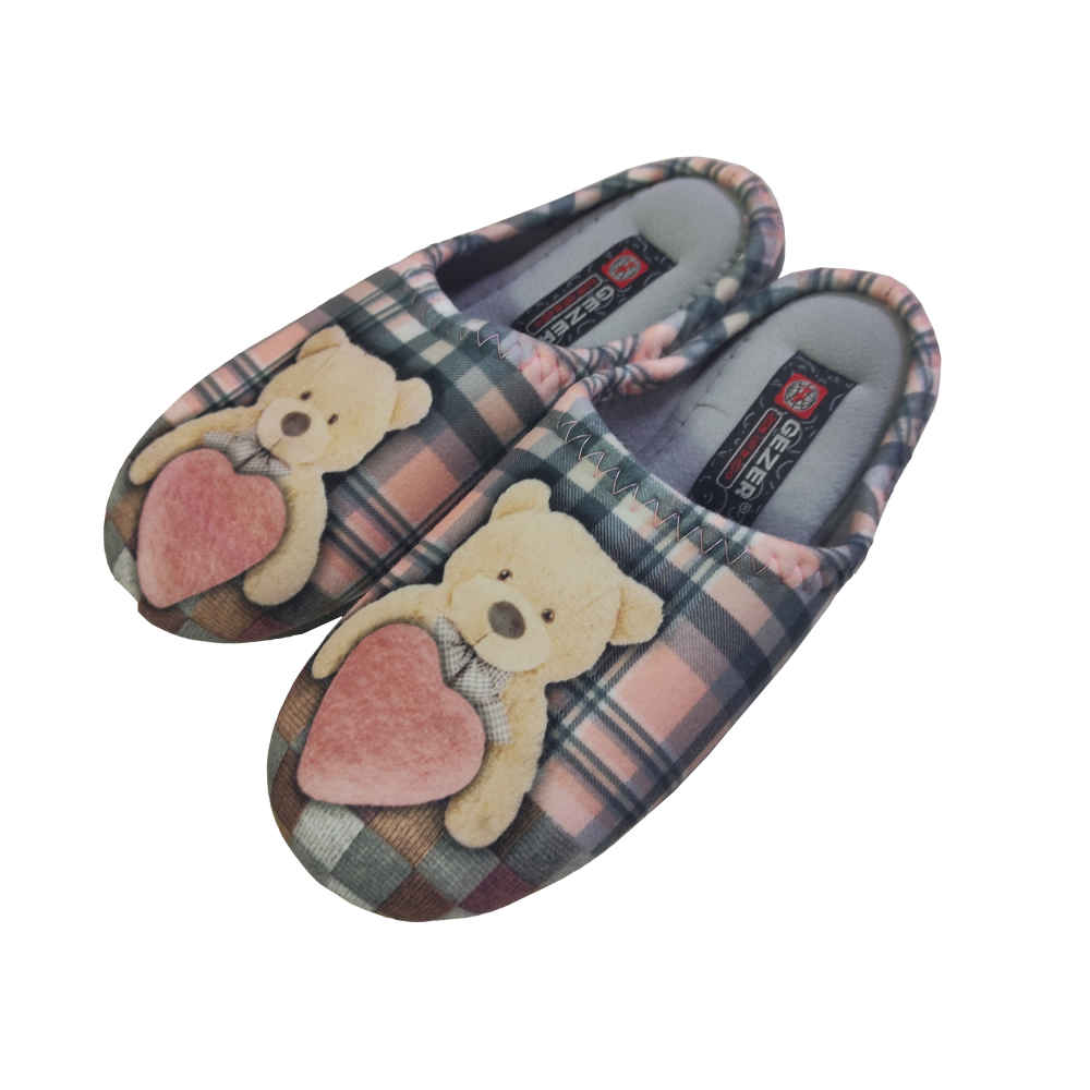 Chaussons Gris Doux pour Femme – Modèle Ours en Peluche